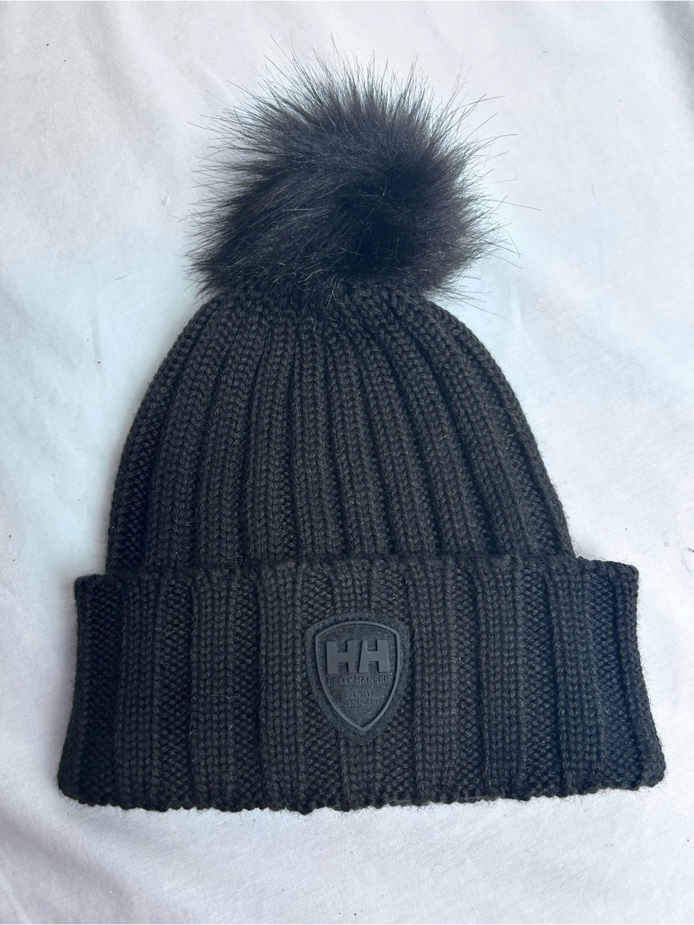 Helly Hansen Women’s Black Ribbed Pom Beanie